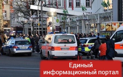 В Германии арестовали водителя, наехавшего с ножом на пешеходов