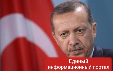 Эрдоган обвинил Меркель в поддержке терроризма