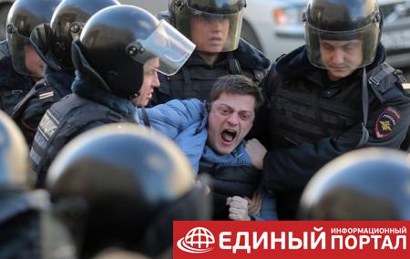 США осудили задержания на акциях оппозиции в России