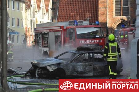 Германия: автомобиль влетел в ратушу