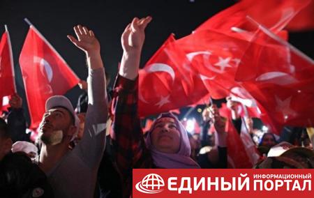 Народ Турции сказал "да" изменениям в конституцию
