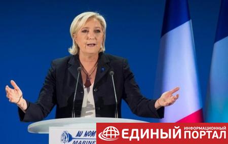 Олланд призвал к поражению Марин Ле Пен