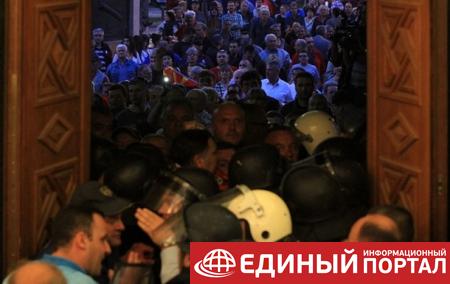 Протесты в Македонии. Число пострадавших превысило 100