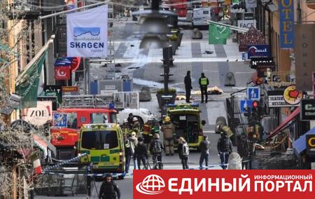 Теракт в Стокгольме: момент атаки попал на видео