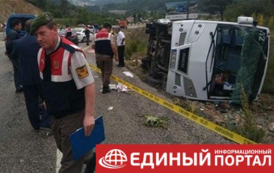 ДТП с автобусом украинцев в Турции: 18 раненых