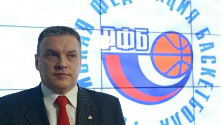 Главный тренер баскетбольного клуба УНИКС Евгений Пашутин покинул свой пост