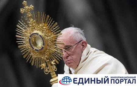 Папа Римский раскритиковал "мать всех бомб"