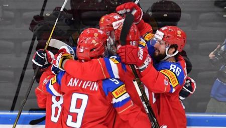 Сборная России обыграла чехов и вышла в полуфинал чемпионата мира по хоккею