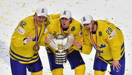 Сборная Швеции выиграла чемпионат мира по хоккею