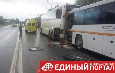 Под Москвой столкнулись два автобуса: 13 пострадавших