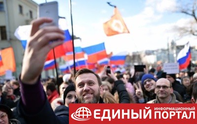 Time назвал Навального в числе 25 влиятельнейших лиц интернета