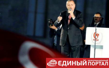 Эрдоган пообещал отсекать головы предателям