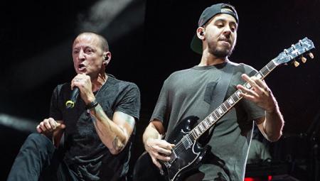 Группа Linkin Park отменила концертный тур после смерти Честера Беннингтона