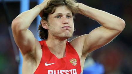 IAAF не допустила Ухова и Адамса к стартам под нейтральным флагом