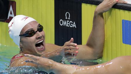 Канадка Кайли Масс выиграла золото ЧМ в плавании на 100 метров на спине