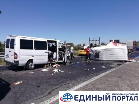 В Болгарии столкнулись 40 автомобилей