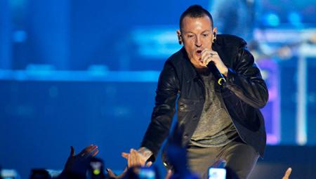 "Я свожу себя с ума": с чем боролся солист Linkin Park Честер Беннингтон