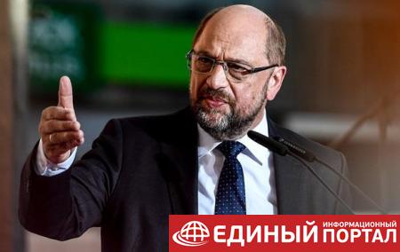 Шульц осудил Россию за действия в Украине