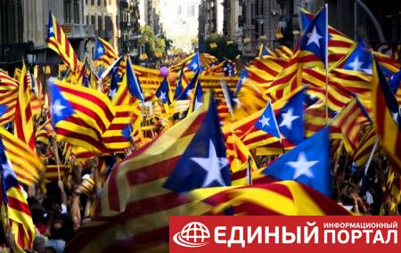 В Каталонии проголосовали за референдум о независимости