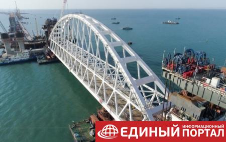 РФ готовится к установке второй арки моста в Крым