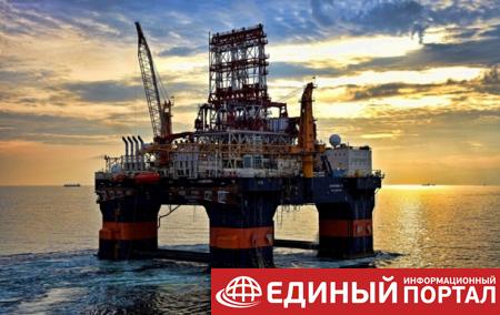 Роснефть заморозила добычу нефти в Черном море