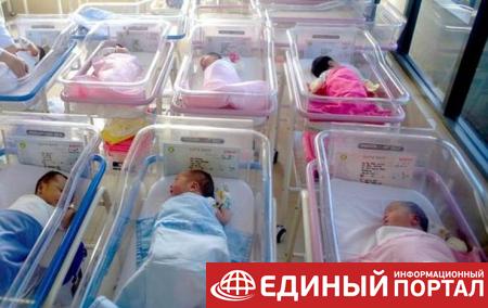 В России рождаемость упала до минимума 10 лет