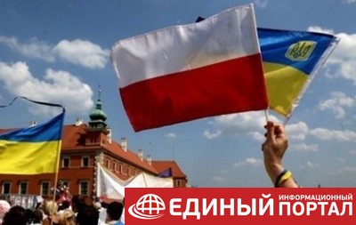 В Пoльшe нaсчитaли более двух миллионов мигрантов из Украины