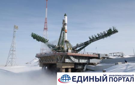 Россия запустила на орбиту военный спутник