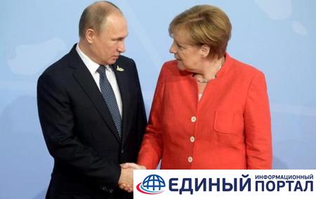 Меркель и Путин обсудили миротворцев на Донбассе