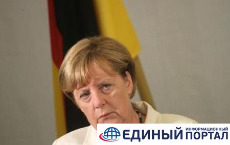 Новым правительством Меркель довольны менее трети немцев