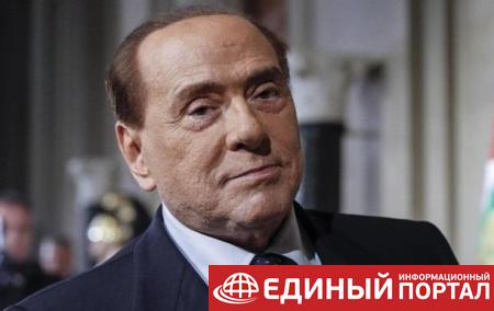 Экс-секретарша Берлускони завещала ему €3 млн