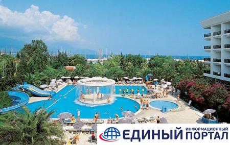 На турецком курорте утонул в бассейне россиянин