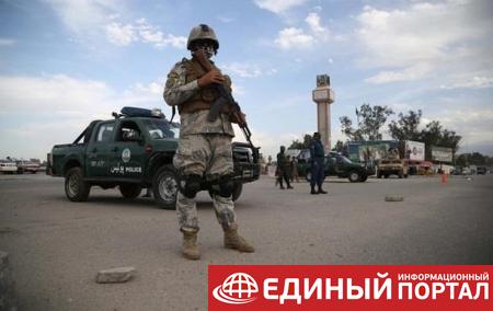 В Афганистане правительственные войска по ошибке застрелили девять человек