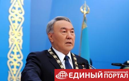 В Казахстане приняли закон о праве Назарбаева пожизненно возглавлять Совбез