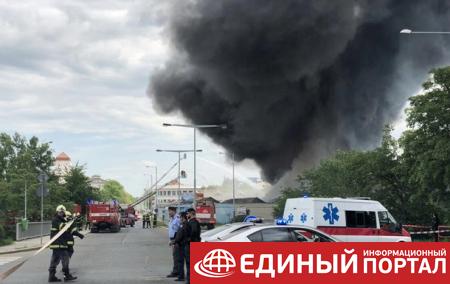 В Праге на складе произошел масштабный пожар