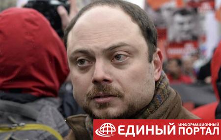 В России угрожают известному журналисту за "пособничество санкциям"