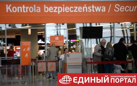 В Варшаве экстренно сел самолет из-за смерти пассажира