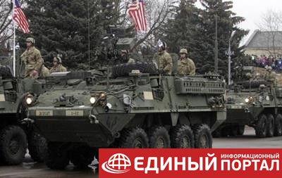 Американские военные на броневике попали в ДТП в Польше