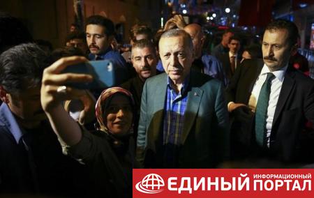 Эрдоган назвал условие для отмены режима ЧП в Турции