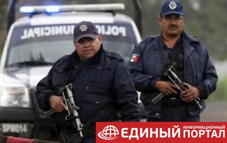 В Мексике застрелили шестерых полицейских