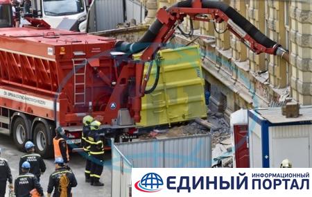 При обрушении дома в Праге пострадали трое украинцев - СМИ