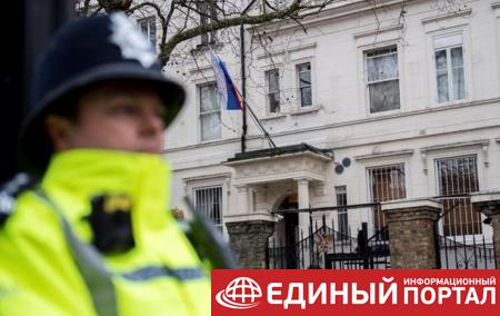 РФ призвала назвать имена подозреваемых в отравлении Скрипаля