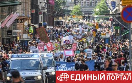 Встреча Трампа и Путина: в Хельсинки протесты