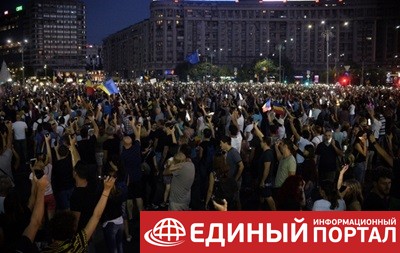 Антиправительственные протесты в Румынии набирают обороты