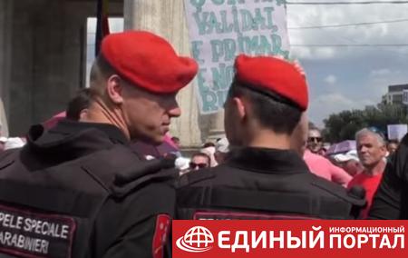 Полиция зачистила центр Кишинева от митингующих