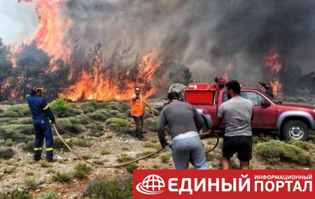 Пожары в Греции: число жертв приближается к сотне