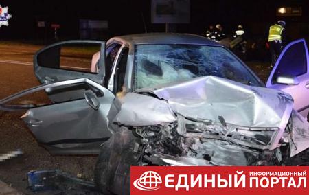 Два автомобиля с украинцами столкнулись в Польше: есть жертвы