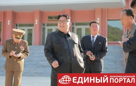 Ким Чен Ын впервые за две недели появился на публике