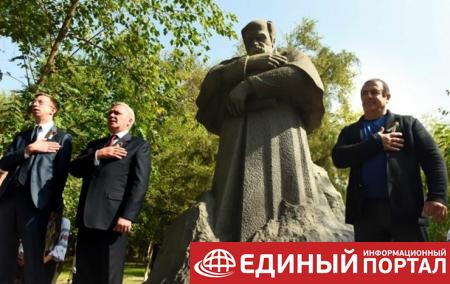 В Армении открыли первый памятник Шевченко