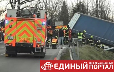 При ДТП в Чехии погибли четверо украинцев - СМИ